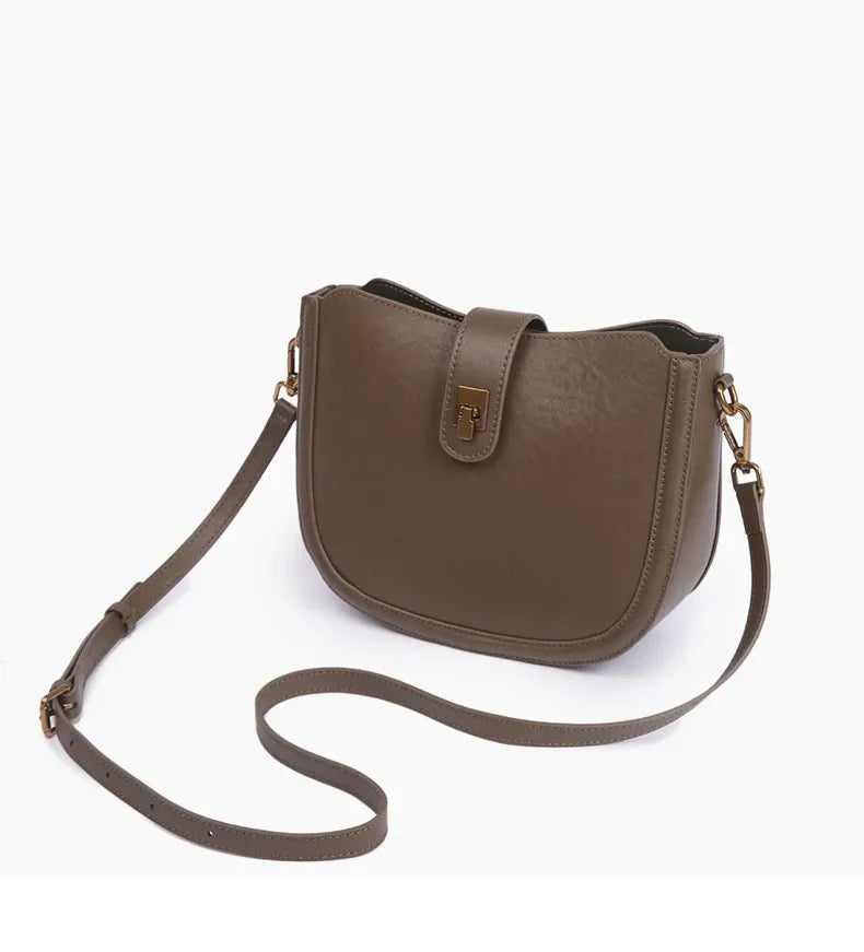 Bolsa de ombro feminina de couro natural