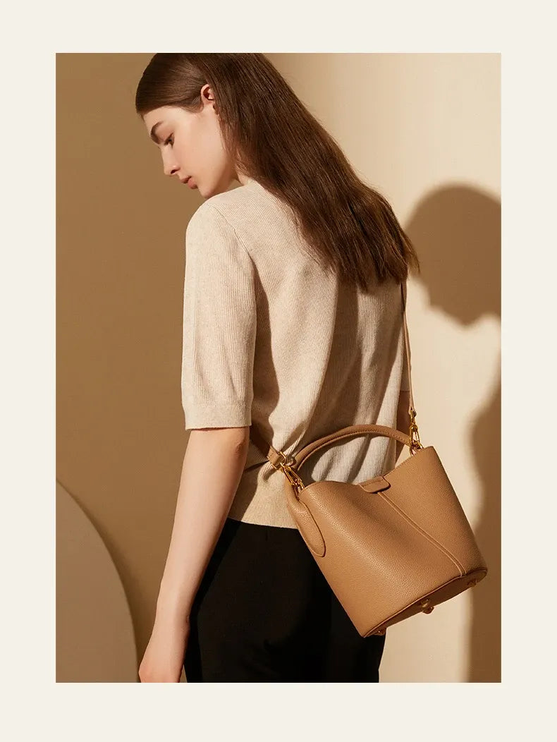 Bolsa Bucket Couro Legítimo Breeze