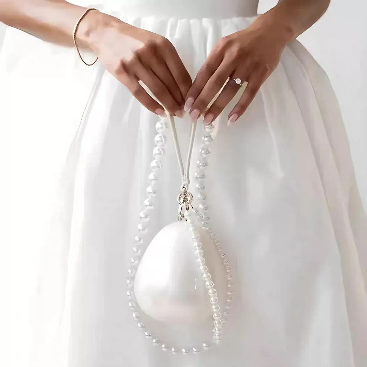 Mini Bolsa de Mão Pérola