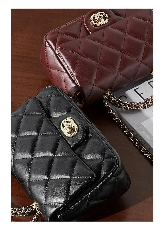 Bolsa Crossbody Matelassê em Couro Paris