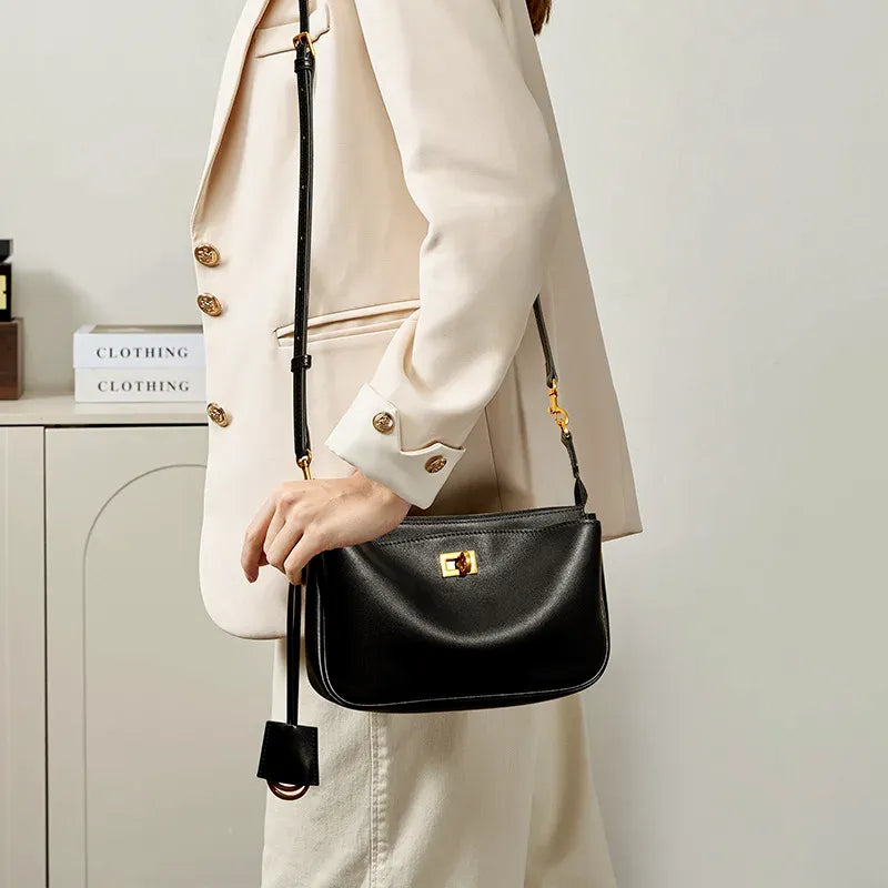 Bolsa de Ombro em Couro Vegas