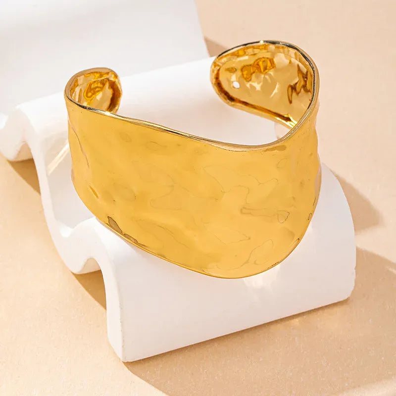 Bracelete Martelado Essence