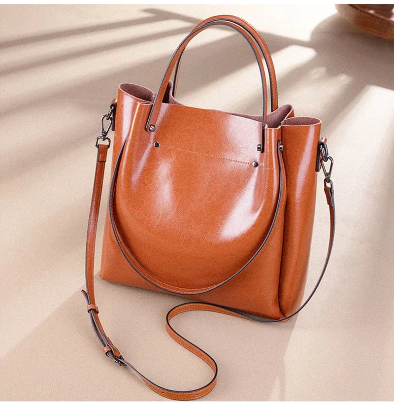 Bolsa Tote de Ombro Couro Legítimo MontPellier