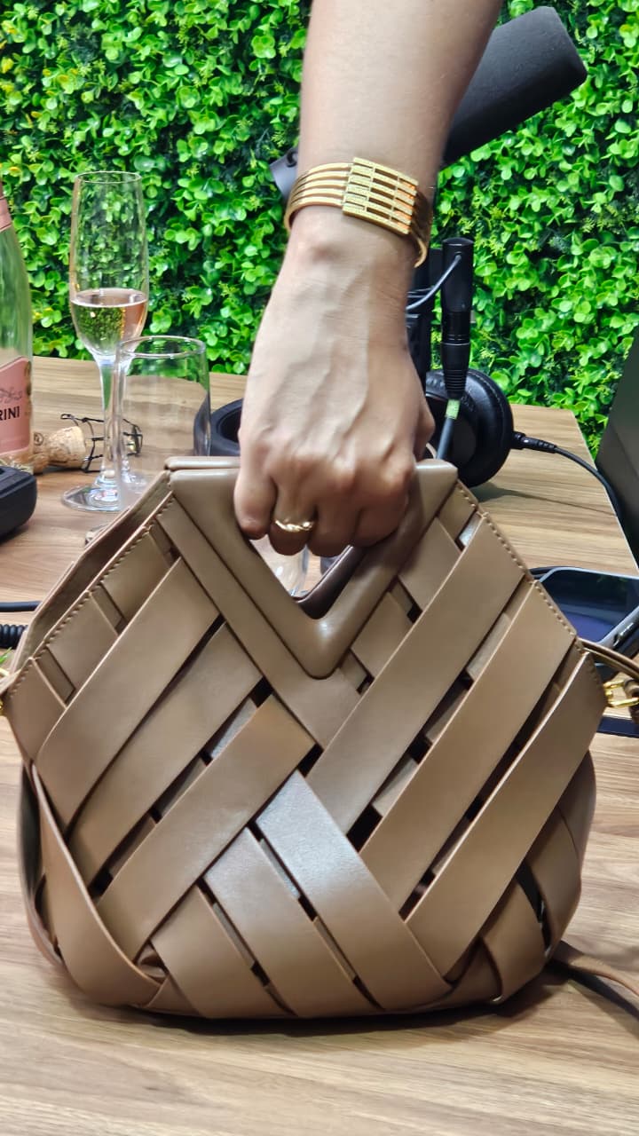 Bolsa de Ombro Couro Legítimo Lorena