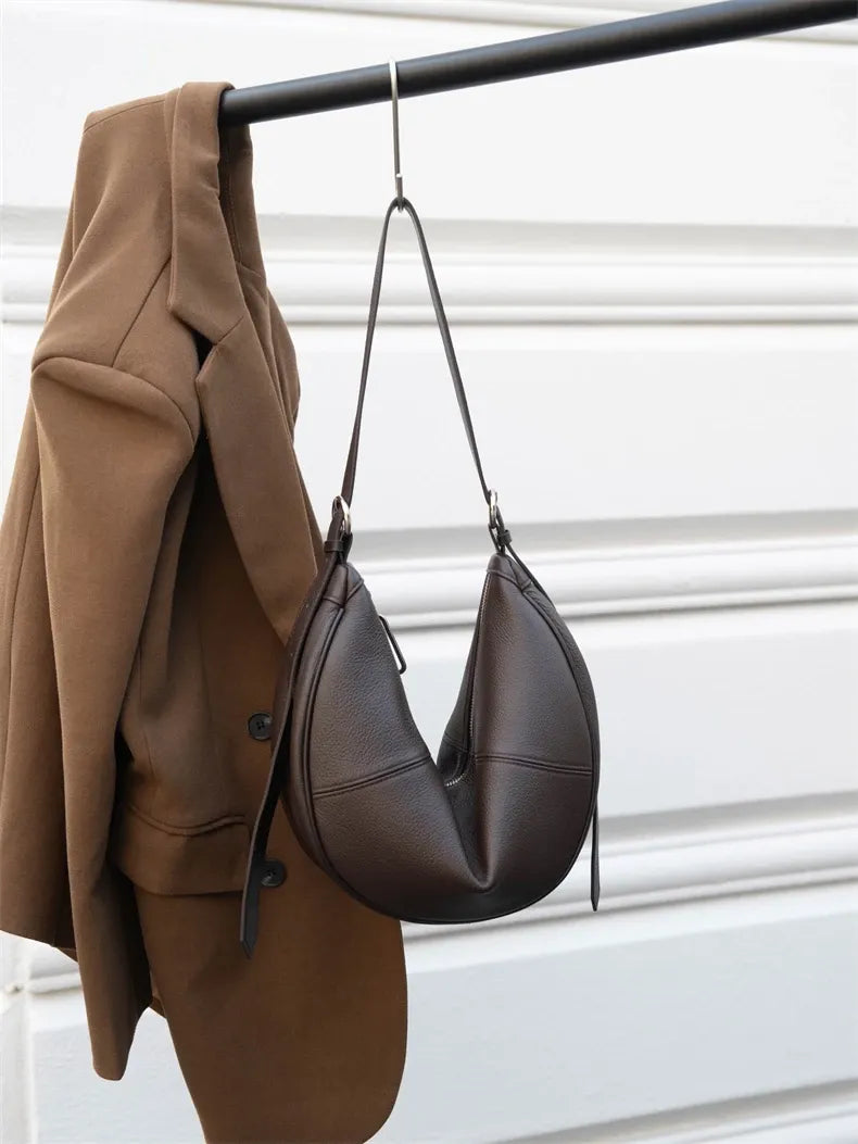 Bolsa de Ombro Hobo em Couro Túlia