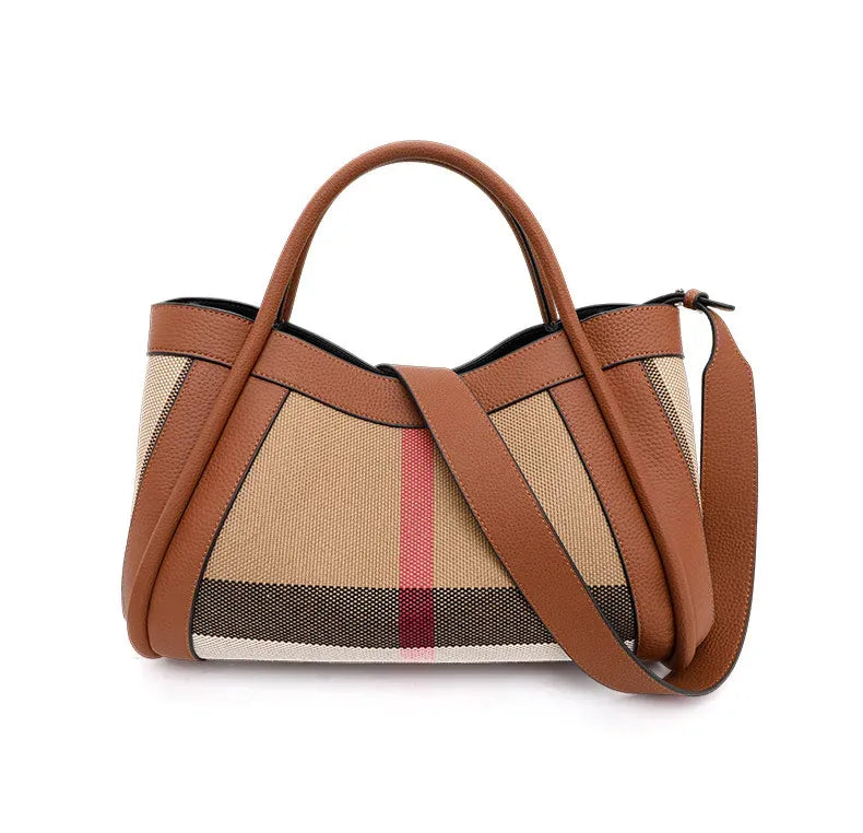 Bolsa de Mão em Couro Iona