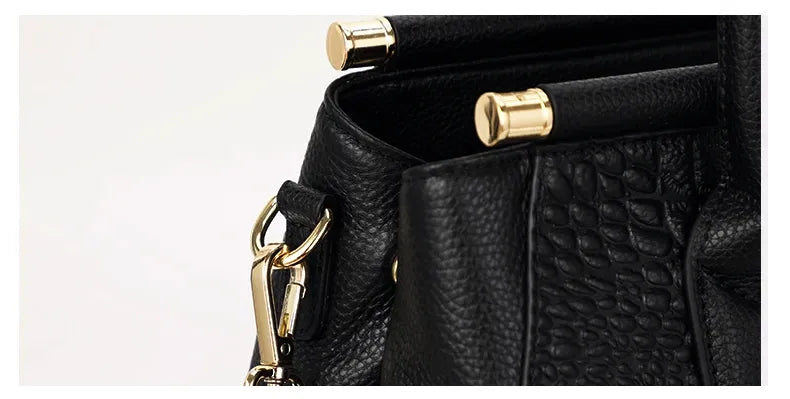 Bolsa de Mão em Couro Helen