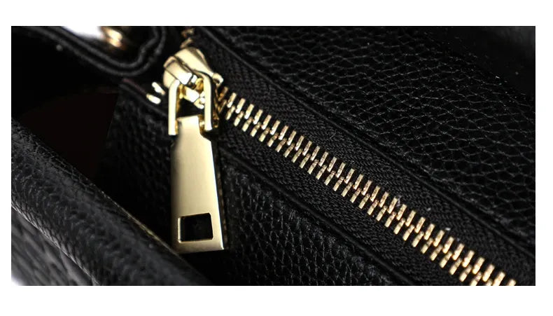 Bolsa de Mão em Couro Helen