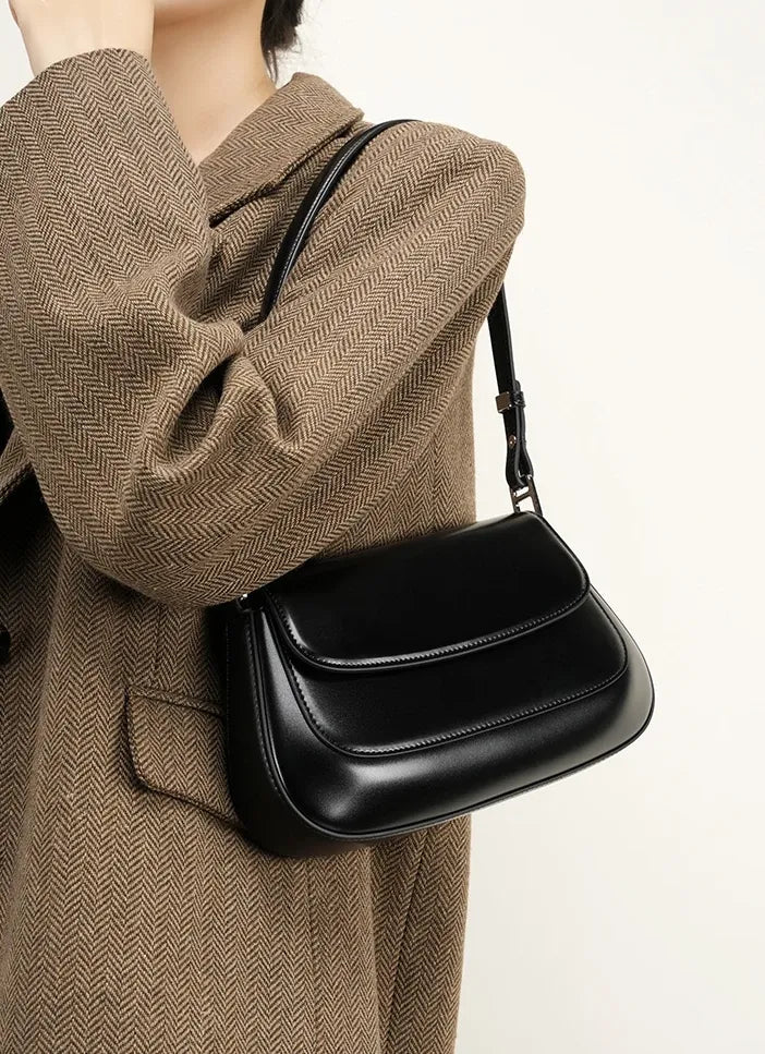 Bolsa Baguete em Couro Dállia
