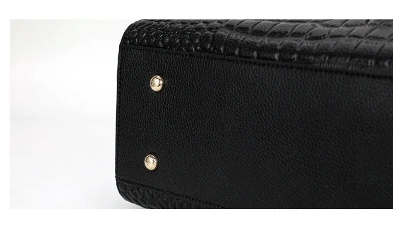 Bolsa de Mão em Couro Helen