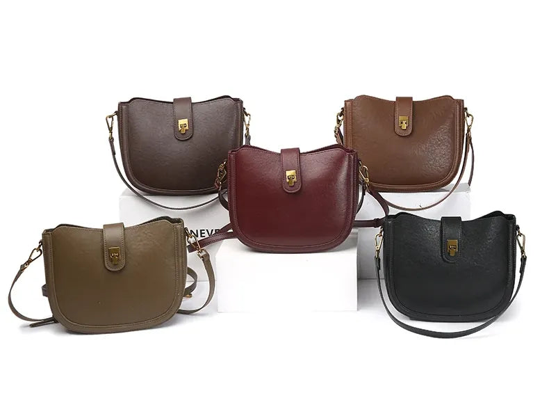 Bolsa de ombro feminina de couro natural