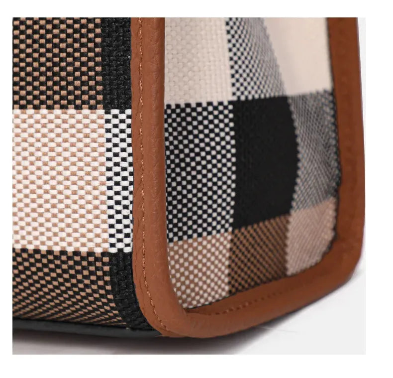 Bolsa de Mão Couro Legítimo Perth