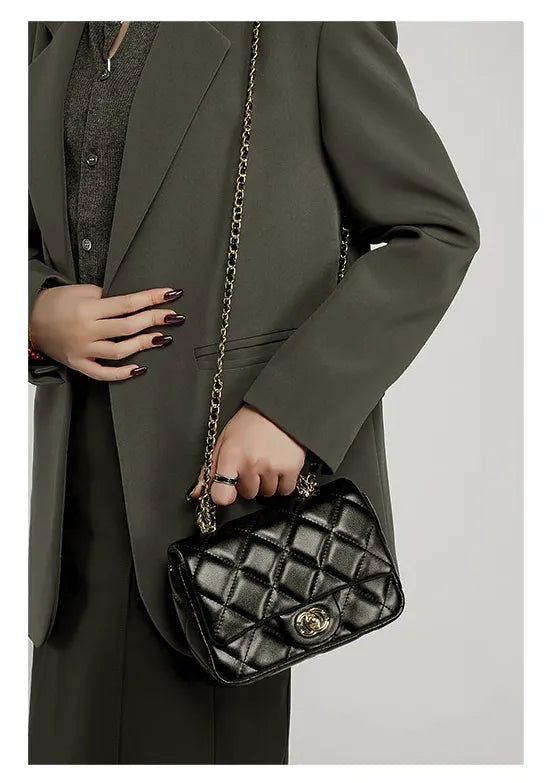 Bolsa Crossbody Matelassê em Couro Paris