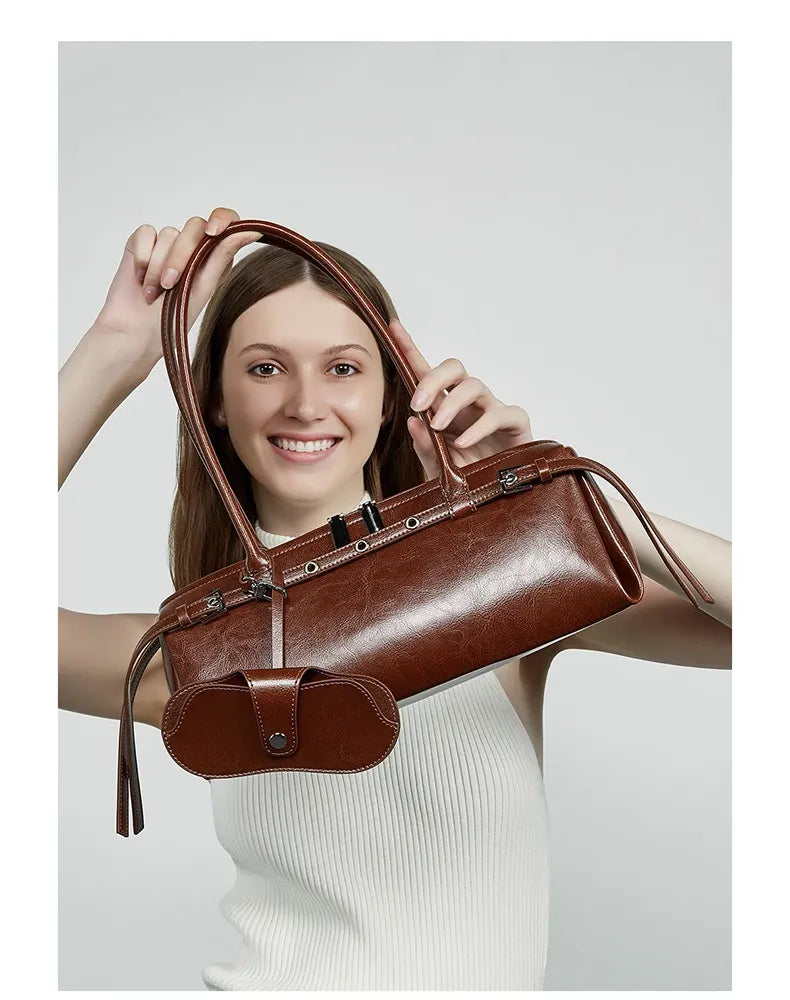 Bolsa Baguete em Couro Karen