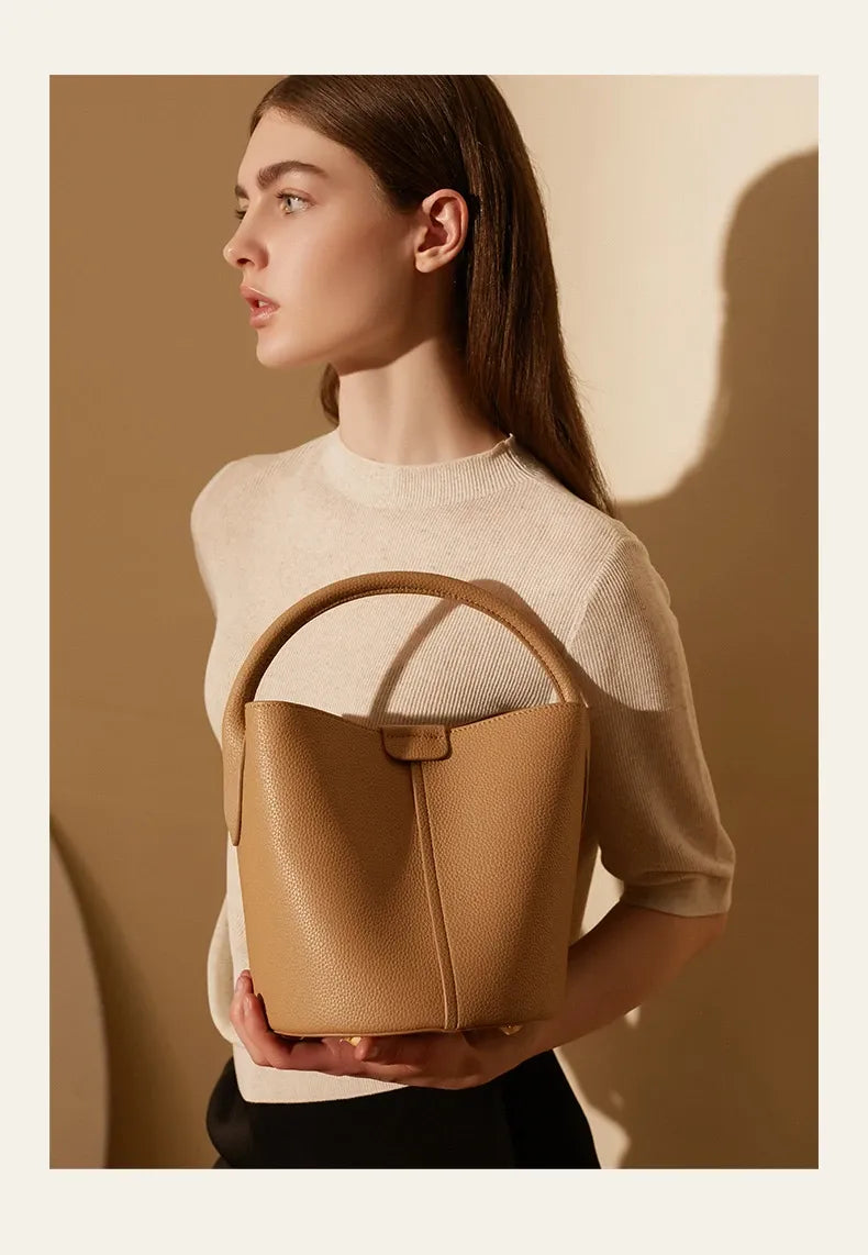 Bolsa Bucket Couro Legítimo Breeze