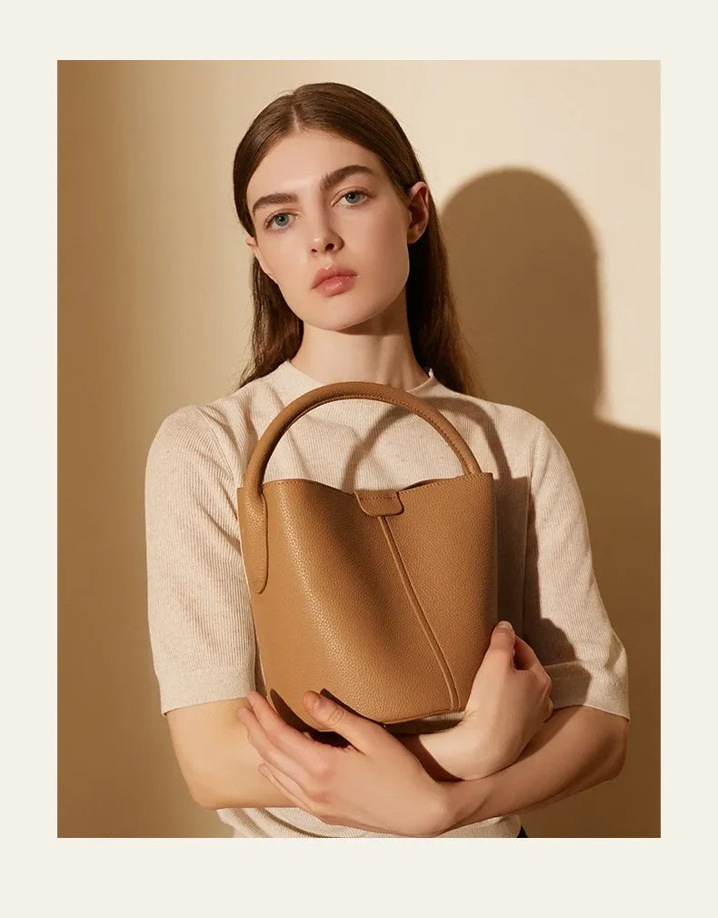 Bolsa Bucket Couro Legítimo Breeze