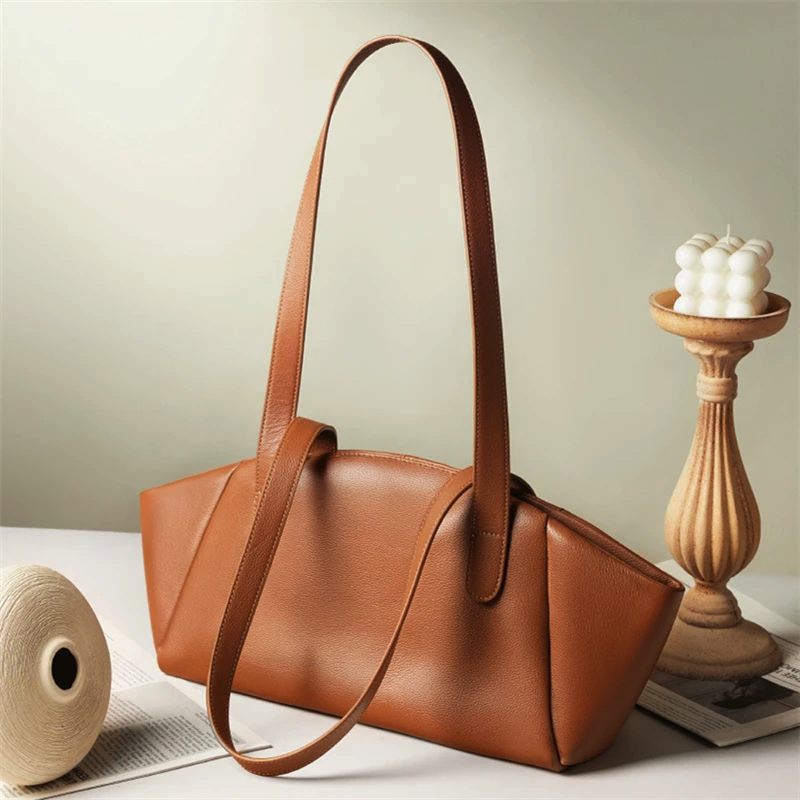 Bolsa Tote em Couro Trapézio