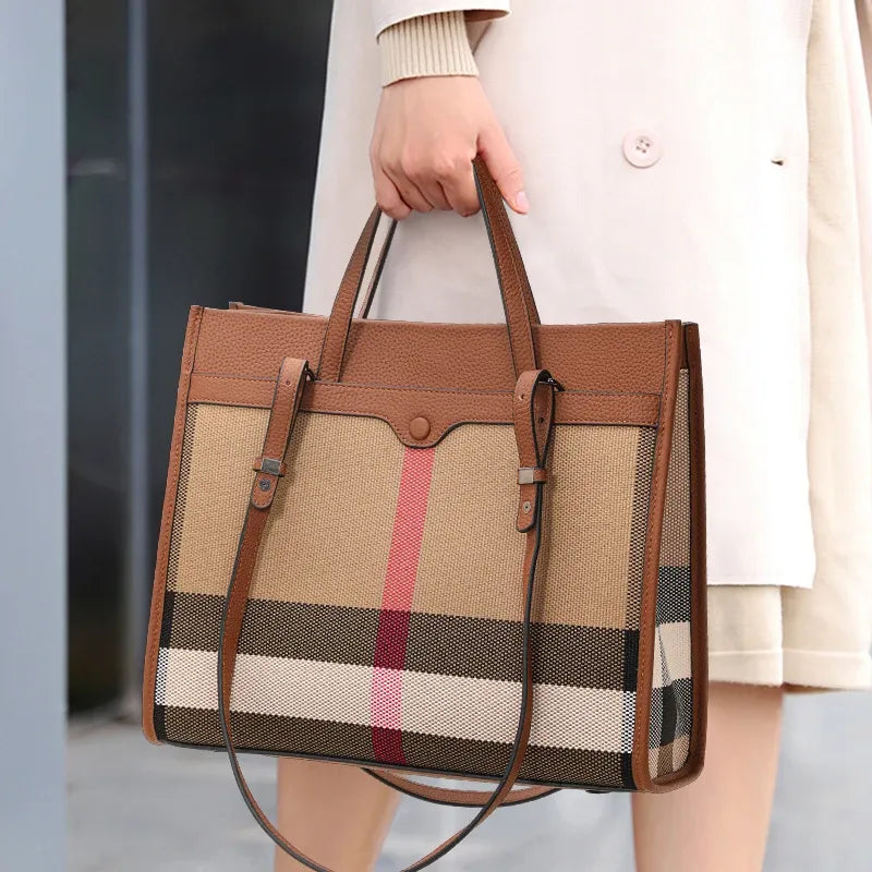 Bolsa de Mão Couro Legítimo Perth