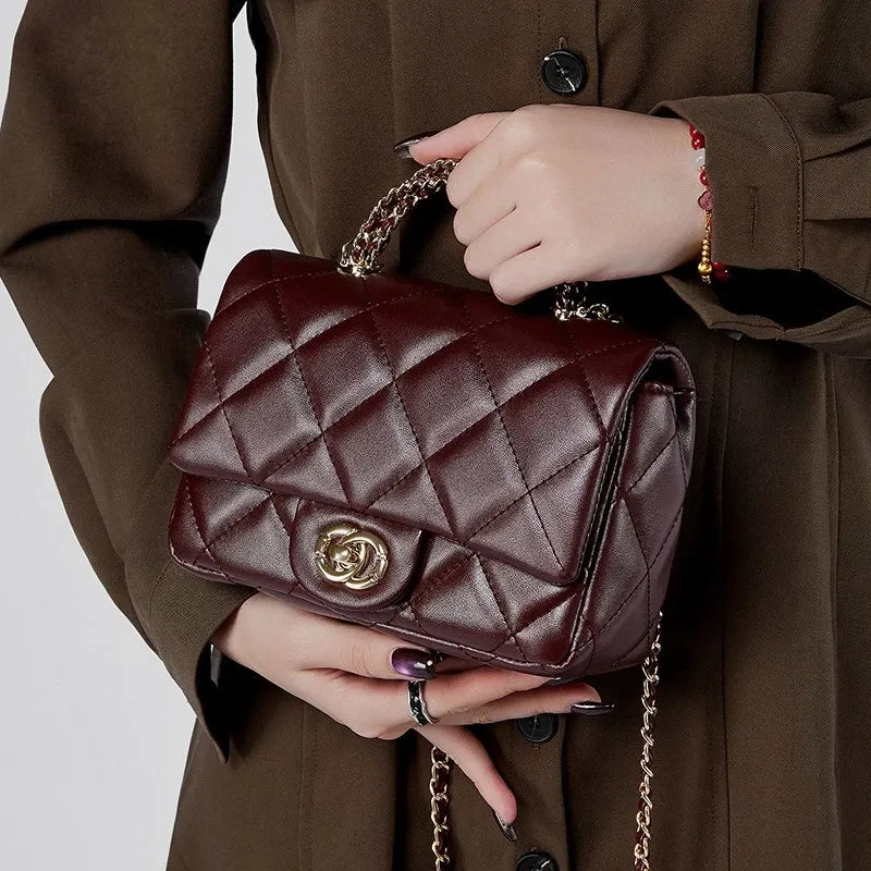 Bolsa Crossbody Matelassê em Couro Paris