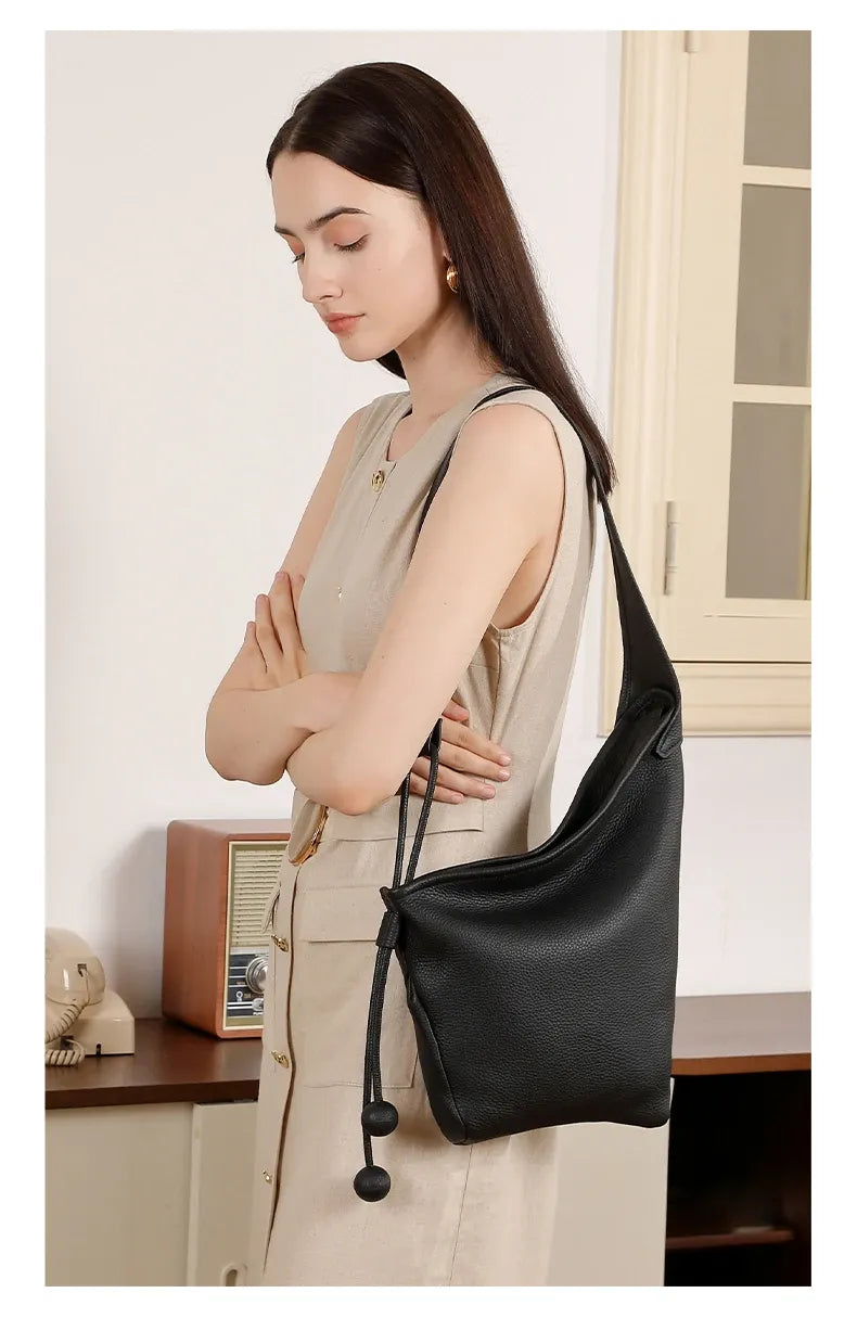 Bolsa Saco em Couro Gália