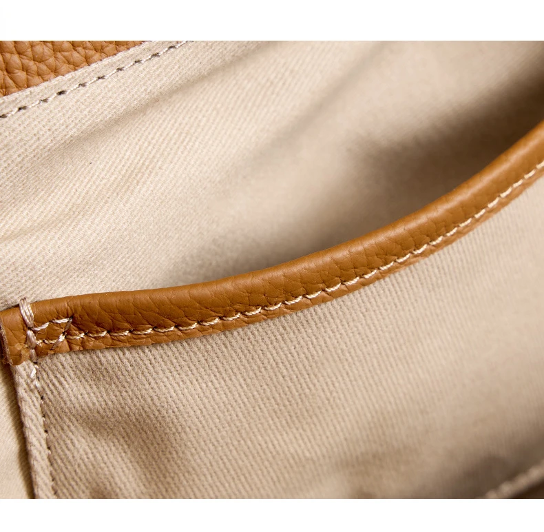 Bolsa Tote em Couro Trapézio