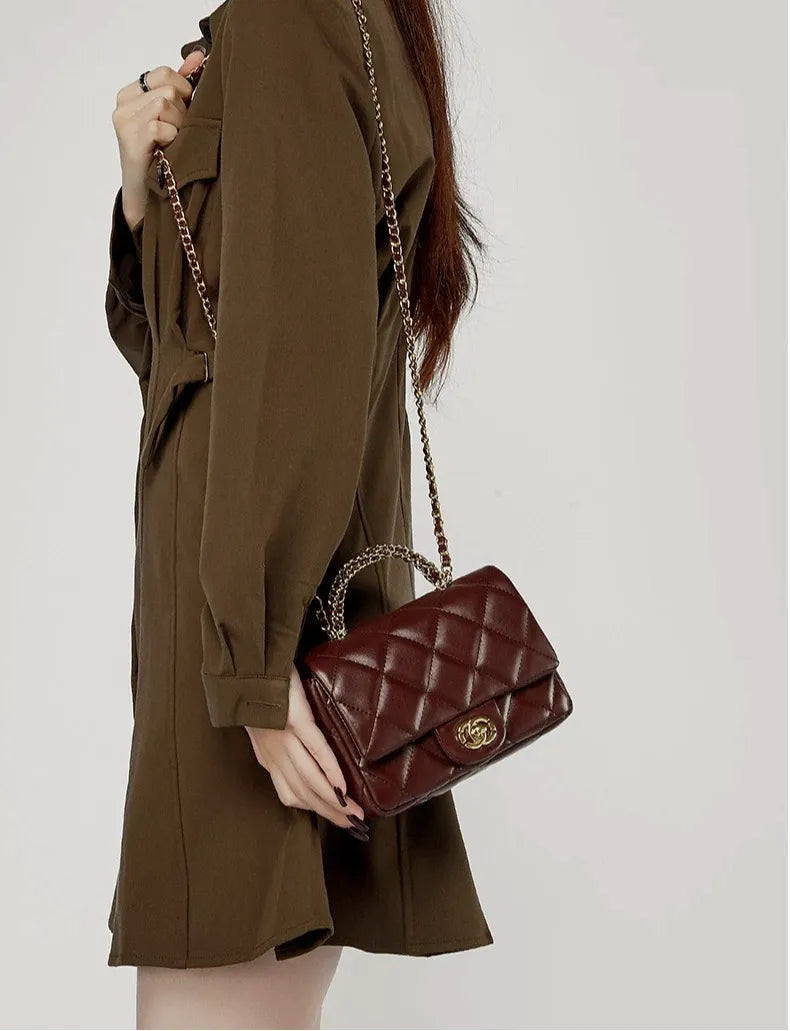 Bolsa Crossbody Matelassê em Couro Paris