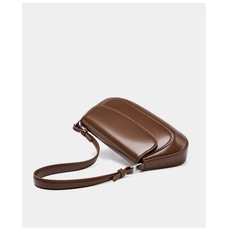 Bolsa Baguete em Couro Dállia