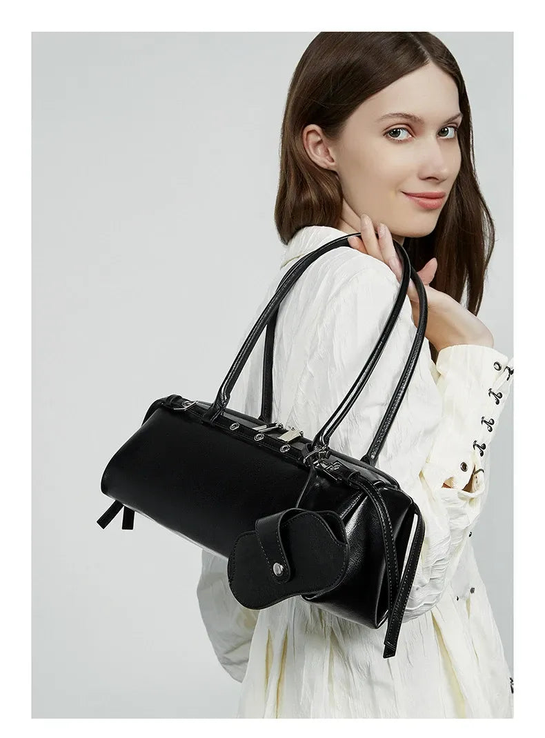 Bolsa Baguete em Couro Karen