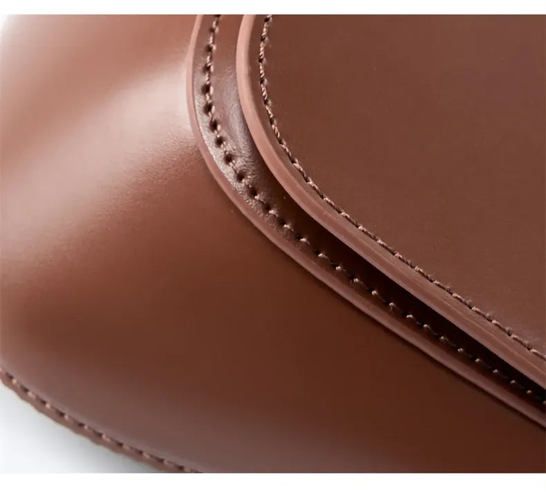 Bolsa Satchel em Couro Hush