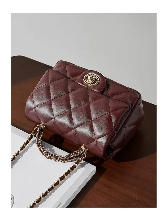 Bolsa Crossbody Matelassê em Couro Paris