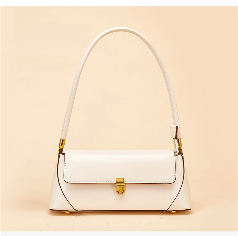 Bolsa Baguete em Couro Veneza