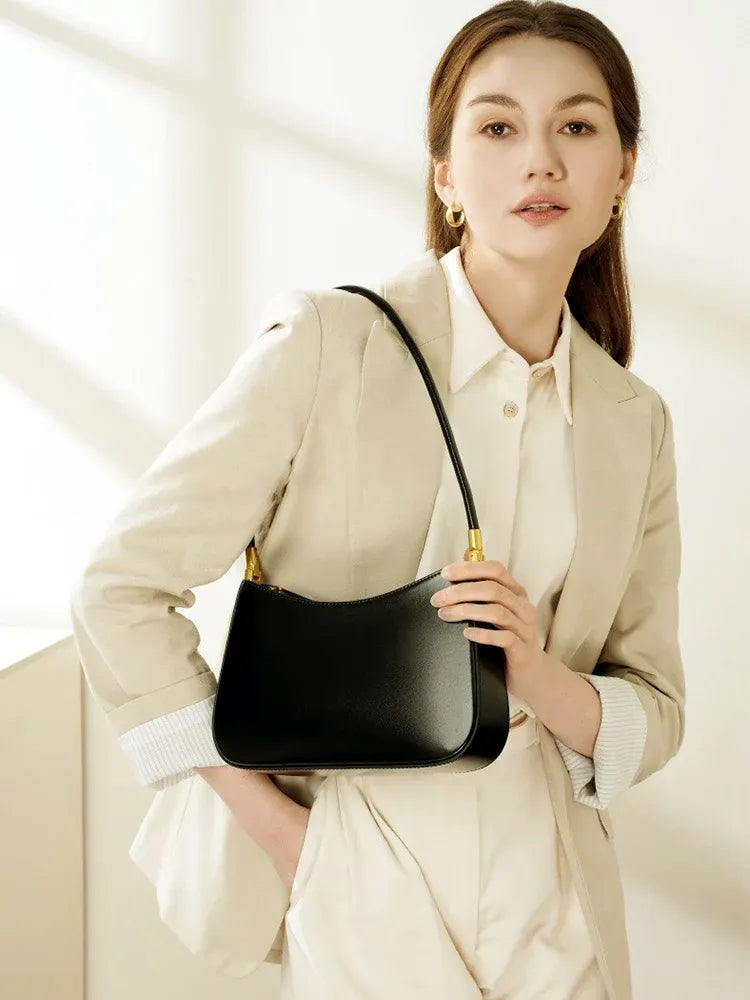 Bolsa de Ombro em Couro Nobreza