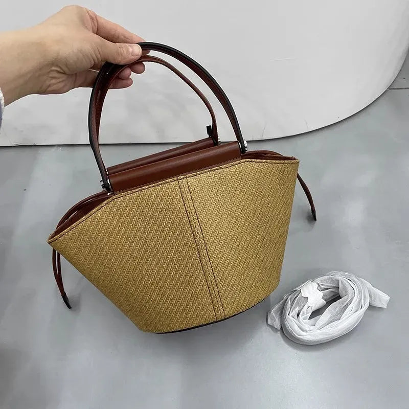 Bolsa Estruturada em Palha e Couro  Mykonos