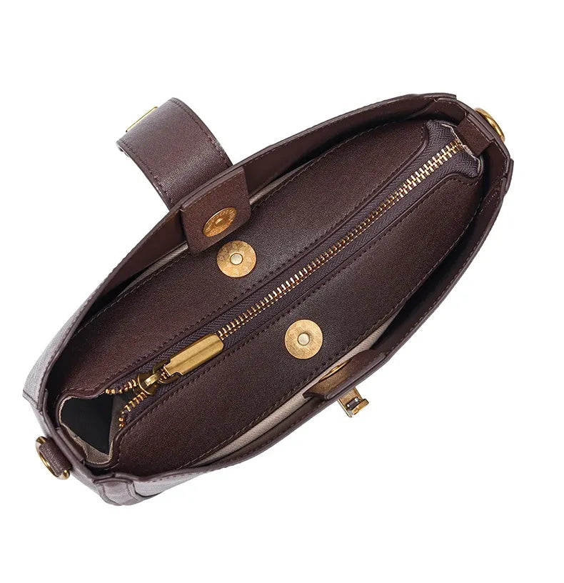 Bolsa de ombro feminina de couro natural