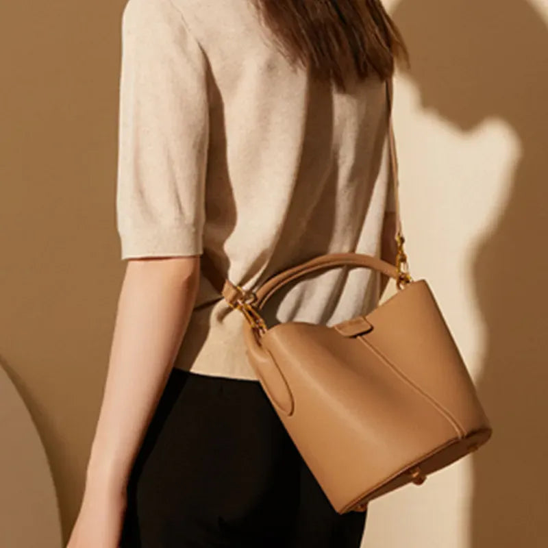 Bolsa Bucket Couro Legítimo Breeze