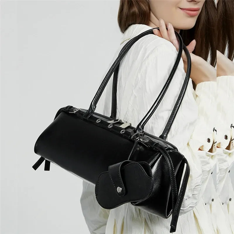 Bolsa Baguete em Couro Karen