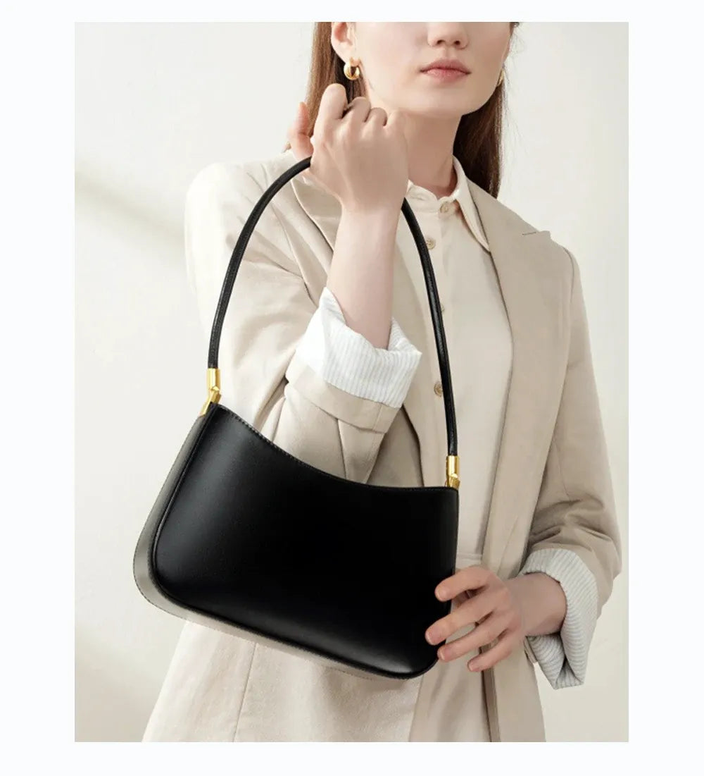 Bolsa de Ombro em Couro Nobreza