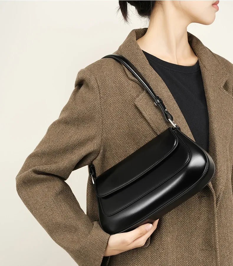 Bolsa Baguete em Couro Dállia