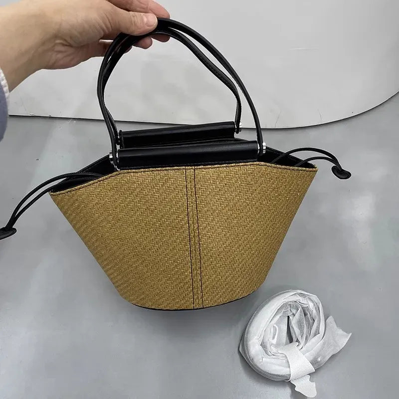 Bolsa Estruturada em Palha e Couro  Mykonos