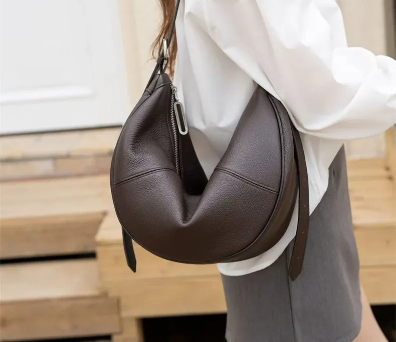 Bolsa de Ombro Hobo em Couro Túlia