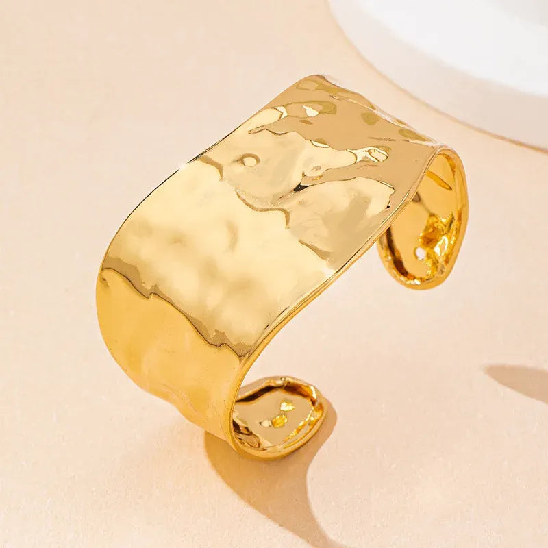 Bracelete Martelado Essence