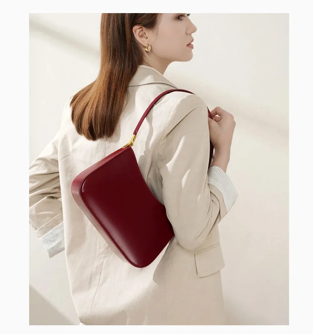 Bolsa de Ombro em Couro Nobreza