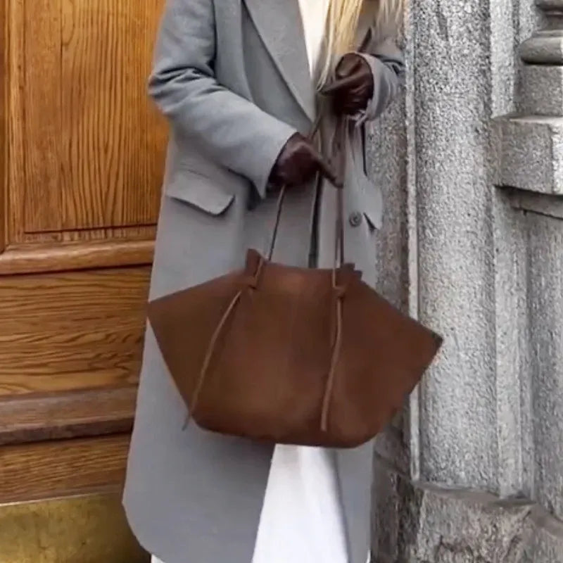 Bolsa de Ombro Camurça Raiah