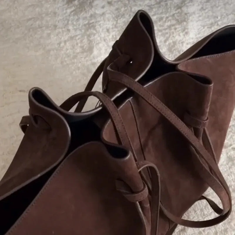 Bolsa de Ombro Camurça Raiah