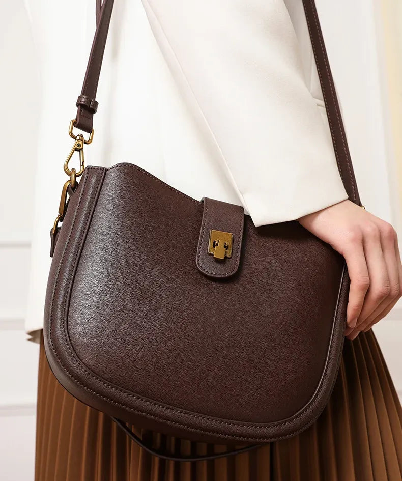 Bolsa de ombro feminina de couro natural