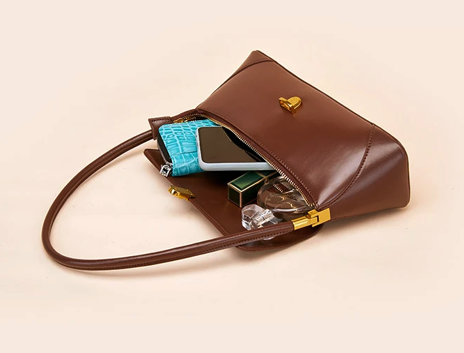 Bolsa Baguete em Couro Veneza