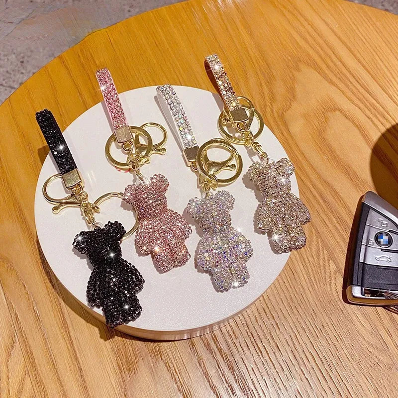 Pingente/Chaveiro de Bolsa Ursinho e Brilhantes