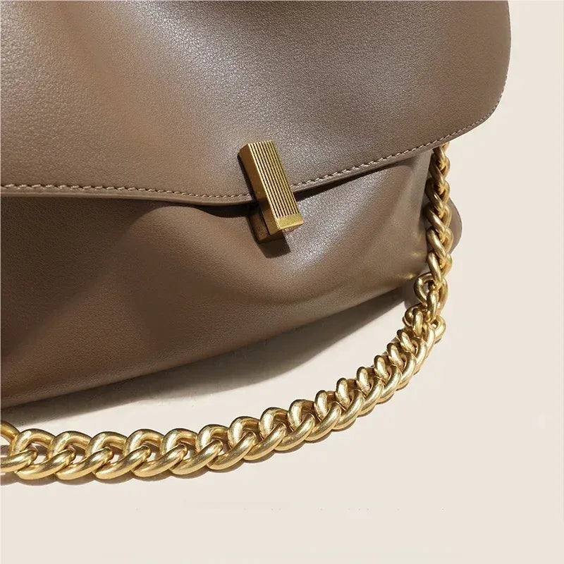 Bolsa de Ombro Couro Legítimo Viena