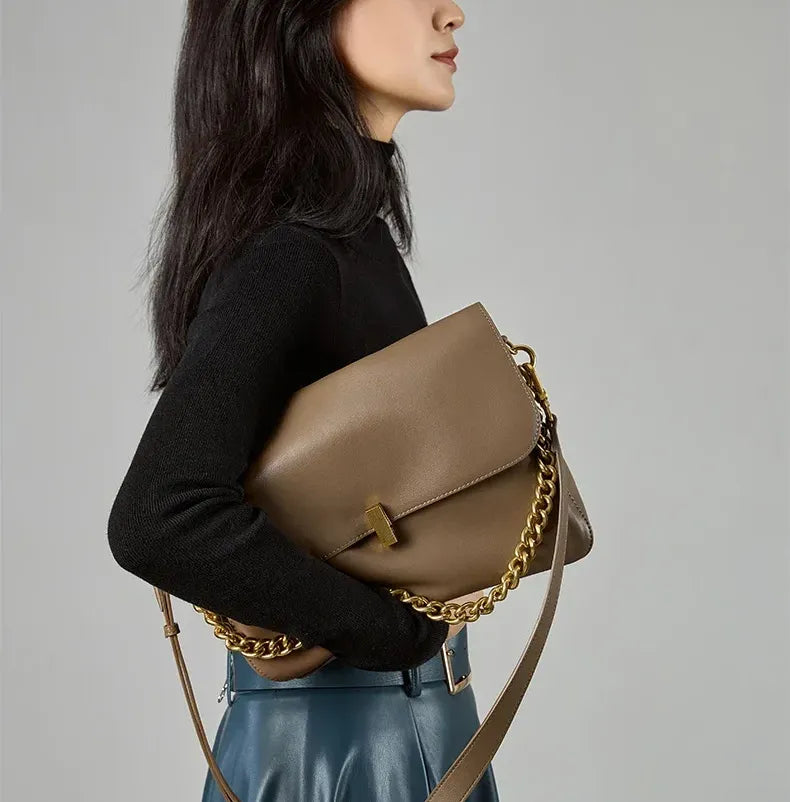 Bolsa de Ombro Couro Legítimo Viena